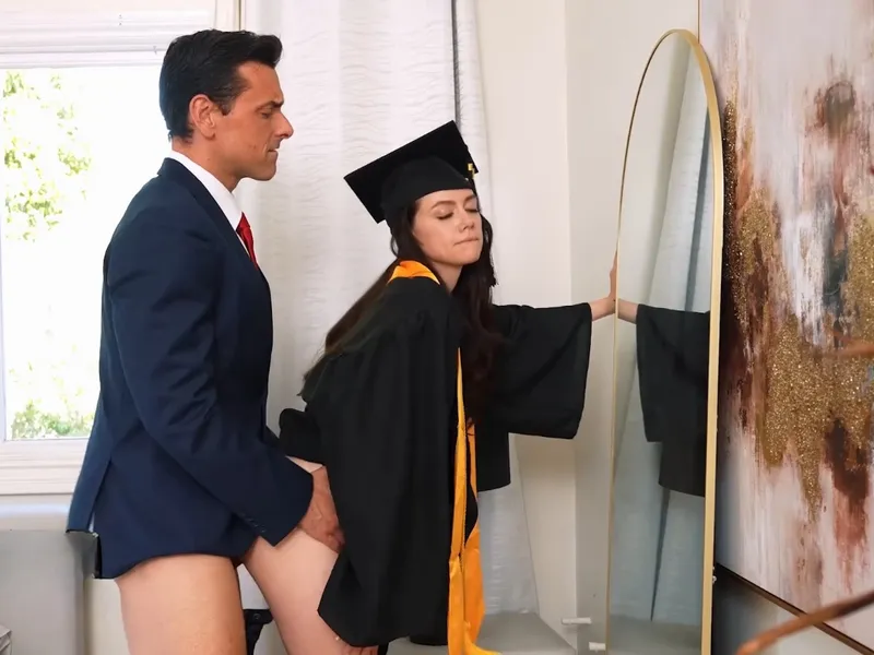 Cha dượng doggy cô bé tinh rớt đầy sàn